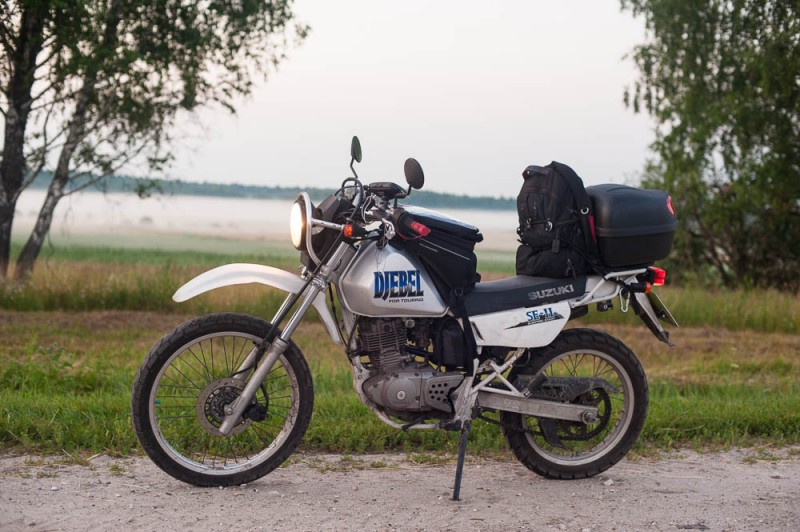 Кофр на Suzuki Djebel 250